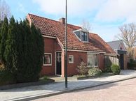 Singel 1, 9123 JX Metslawier