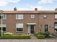 A. van Zeestraat 15, 5307 HE Poederoijen