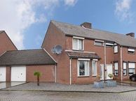 Burg. Cremershof 11, 5981 DN Panningen