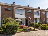 Prins Bernhardstraat 11, 2691 VJ 's-Gravenzande