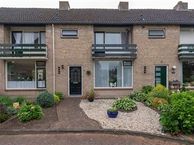 Dokter van Vuurestraat 72, 4271 XH Dussen