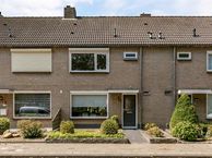 de Vriesstraat 6, 4671 AG Dinteloord