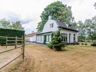 Bredaseweg 154, 4904 SC Oosterhout (NB)