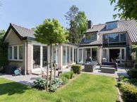 Mauvezand 43, 1251 JD Laren (NH)