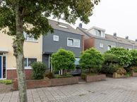 Zwanebloembocht 108, 1991 GA Velserbroek