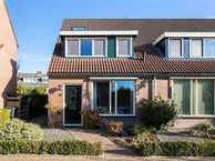 Vogelzang 36, 6662 VX Elst (GE)