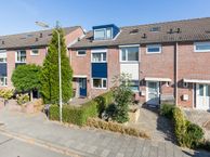 van Ruisdaelstraat 34, 6921 LZ Duiven