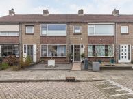 Dr Ensinkstraat 13, 4661 EE Halsteren