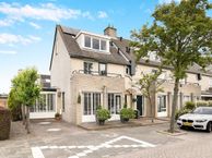 Zwanebloembocht 96, 1991 GL Velserbroek