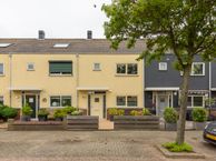 Zwanebloembocht 142, 1991 GB Velserbroek
