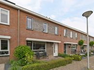 Menuetstraat 9, 3223 PL Hellevoetsluis