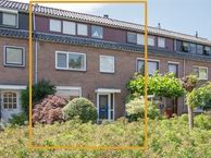 J.H. van Straaten van Nesplantsoen 11, 2771 HL Boskoop