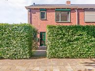 Van Hovestraat 1, 4564 BE Sint Jansteen