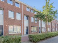 Pastoor van Leeuwenstraat 57, 5701 JT Helmond