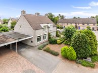 Oeverhuys 4, 4116 DE Buren (GE)