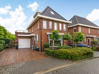 Absalon 5, 1906 JA Limmen