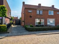 van Axelestraat 5, 4271 AR Dussen