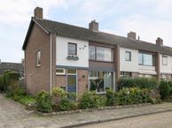 Dr Ensinkstraat 29, 4661 EG Halsteren