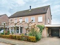 Burgemeester van Claarenbeekstraat 33, 5371 BK Ravenstein