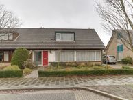 Dr W C H Staringstraat 12, 7251 AL Vorden