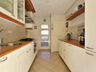 J A Molstraat 2, 4421 AT Kapelle