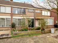 Julianalaan 35, 1689 EG Zwaag