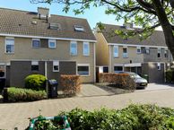 Vivaldi 32, 2681 KN Monster