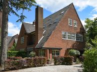 Burgemeester Lambooylaan 22, 1217 LE Hilversum