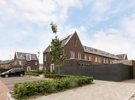 Hamerbijl 9, 4906 LJ Oosterhout (NB)