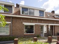 Middenlaan 31, 4902 PP Oosterhout (NB)