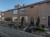 Esdoornstraat 20, 3261 BE Oud-Beijerland
