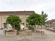 Burgemeester Verstraatenlaan 68, 6641 CH Beuningen (GE)