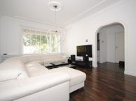 Laan van Nieuw Oosteinde 96, 2274 EJ Voorburg