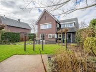 Hof van Weede 11, 3299 WK Maasdam