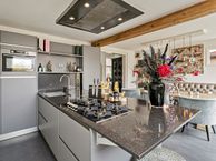 Kerkstraat 10, 3291 AL Strijen