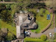 Hoog Hoefloo 39, 1251 EC Laren (NH)