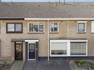 de Chamillylaan 10, 5361 LK Grave