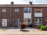 Zwaluwstraat 11, 6469 XR Kerkrade