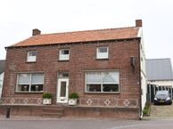 Dorpsstraat 100, 4634 TT Woensdrecht