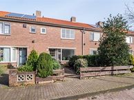 Schering 5 *, 1251 XR Laren (NH)