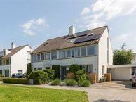 van 't Hoffstraat 8, 5707 ES Helmond