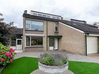 Dr. Poelsstraat 35, 4758 AM Standdaarbuiten