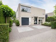 Keerweer 2, 3342 DA Hendrik-Ido-Ambacht