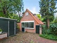 Hoefloo 15, 1251 EA Laren (NH)