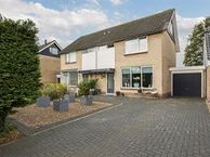 Tuinfluiterstraat 14, 1749 VP Warmenhuizen