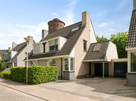 Arnold van Lieropstraat 24, 4651 ZX Steenbergen (NB)