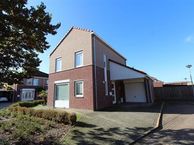 Wim van Eststraat 2, 4711 BX St. Willebrord