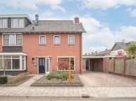 Dokter J. Veldhuijzen van Zantenstraat 2, 7468 BA Enter