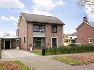 Heuvelstraat 10, 6626 BN Alphen (GE)