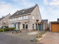 Burgemeester Kuperusstraat 6, 9076 HE St.-Annaparochie